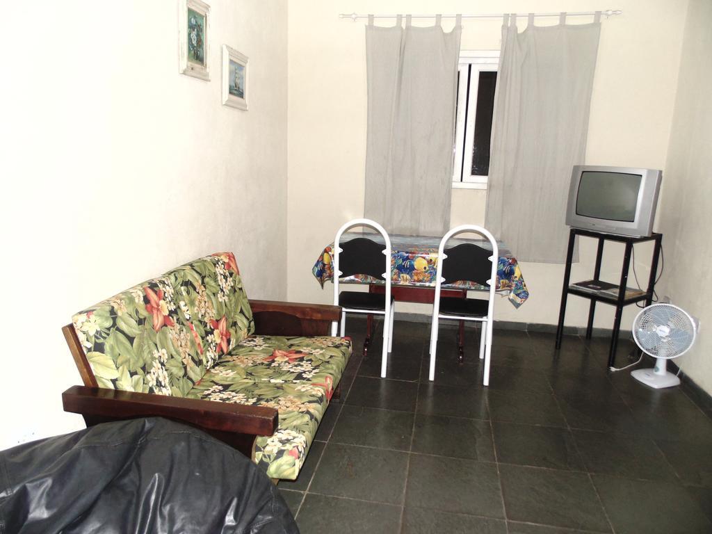 Sunny Apartamentos De 1 E 2 Dormitorios Na Martin De Sa Proximo A Praia Caraguatatuba Ngoại thất bức ảnh
